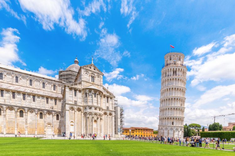 Leaning Tower of Pisa and cathedral in Italy